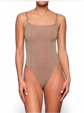Skims Sheer Sculpt Low Back Thong Bodysuit